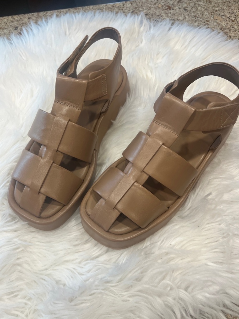 New! Pilcro anthropology Women's Tan Leather Fisherman Sandals
